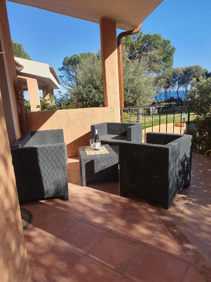 Villetta Porto Corallo Vista Mare Вилапуцу Екстериор снимка