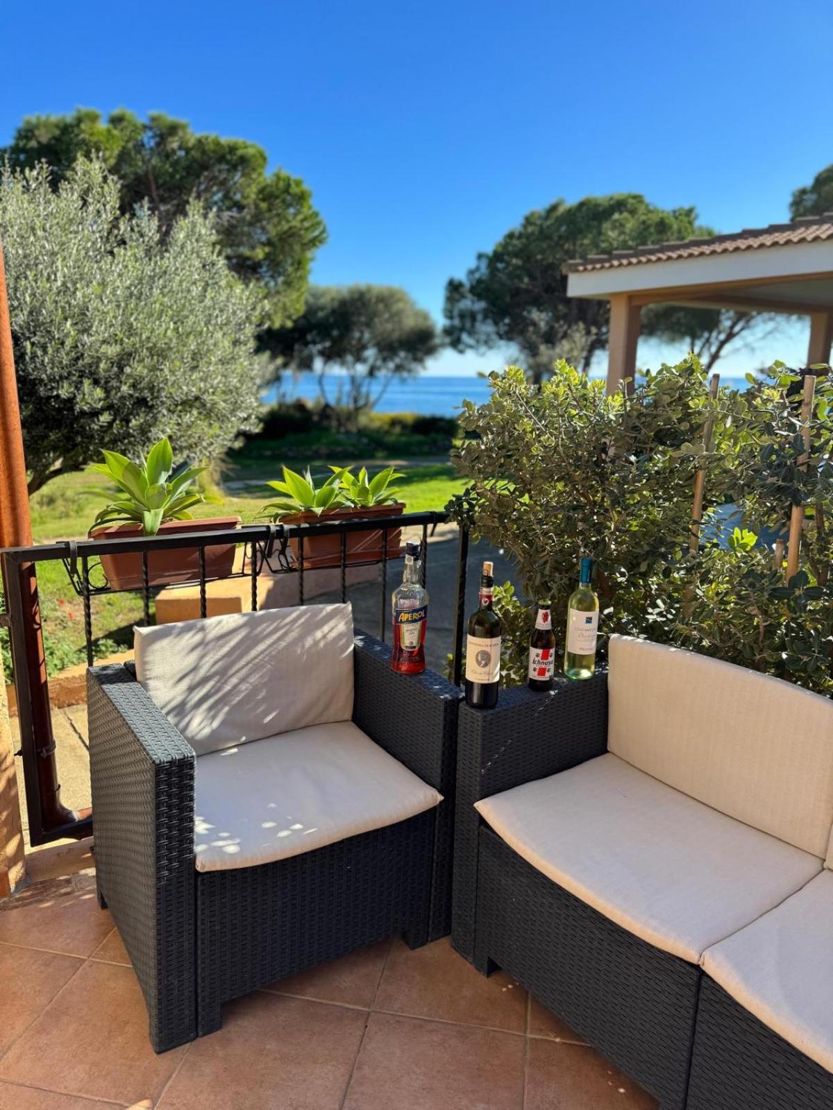 Villetta Porto Corallo Vista Mare Вилапуцу Екстериор снимка